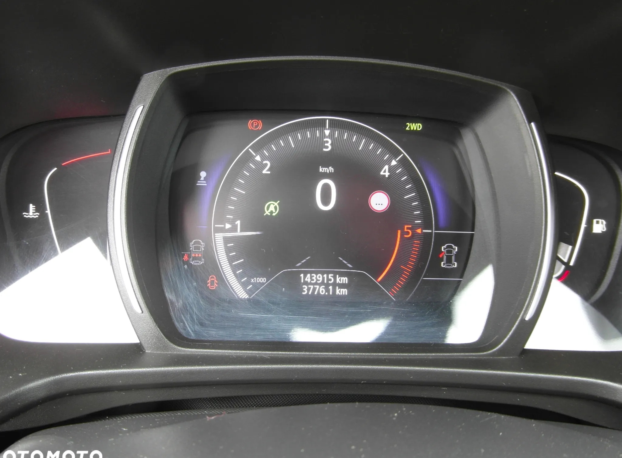 Renault Kadjar cena 60900 przebieg: 143000, rok produkcji 2016 z Milanówek małe 781